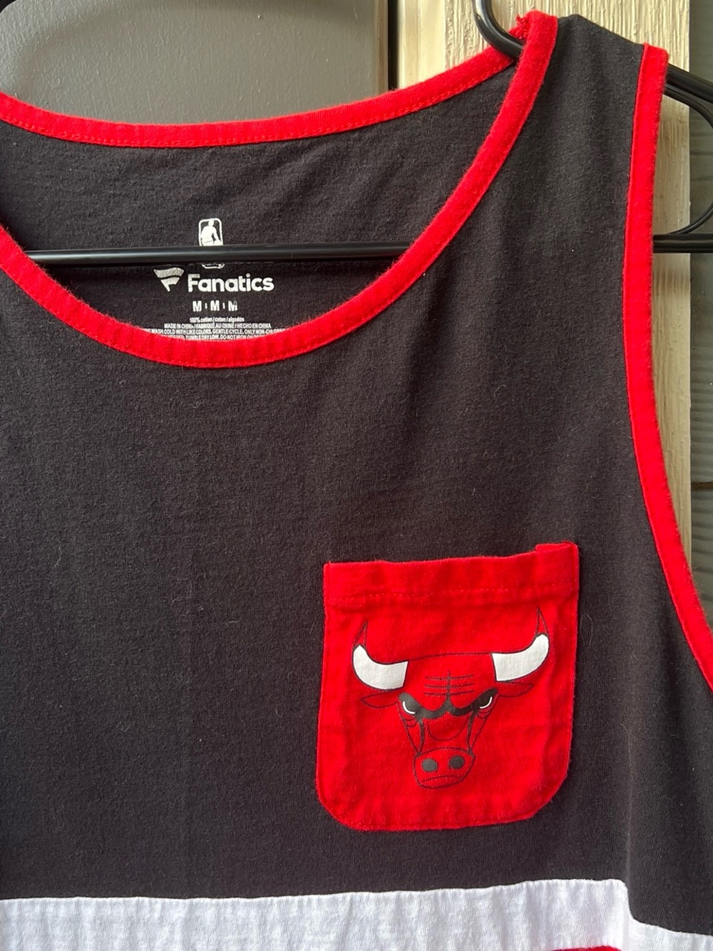 Chicago Bulls tank - Picture 2 of 4
